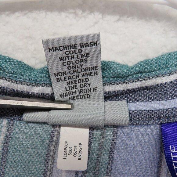 Catherines Shirt Womens Size 3X Stripe Blouse Blue Green Roll Tab Sleeves - Picture 5 of 8